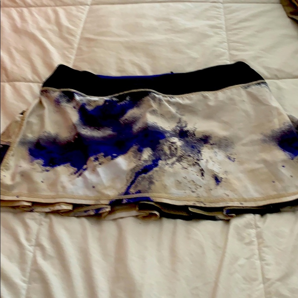 Lululemon Sz 6 Reg Pace Setter Skirt